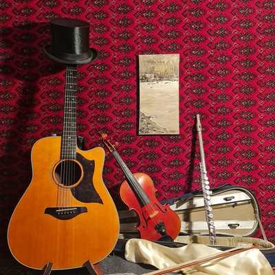 guitare, violon et flûte