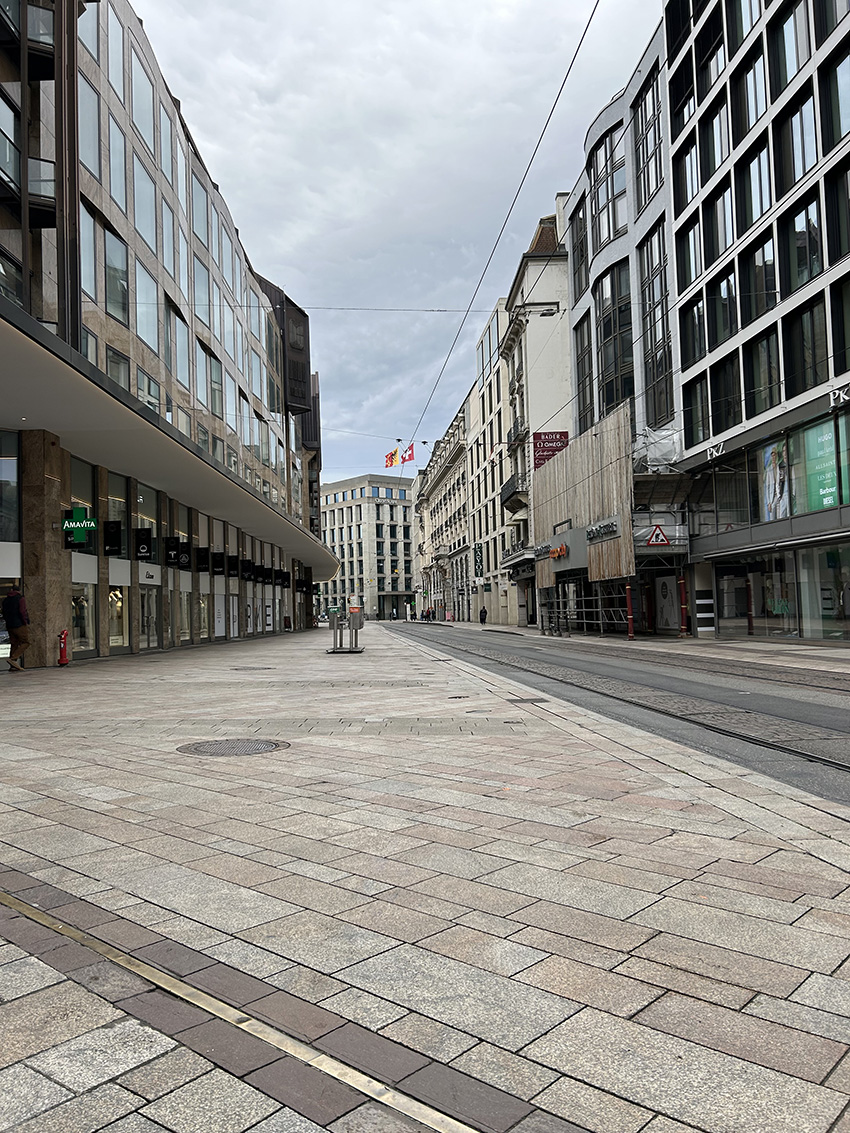 Les Rues basses, sans personne